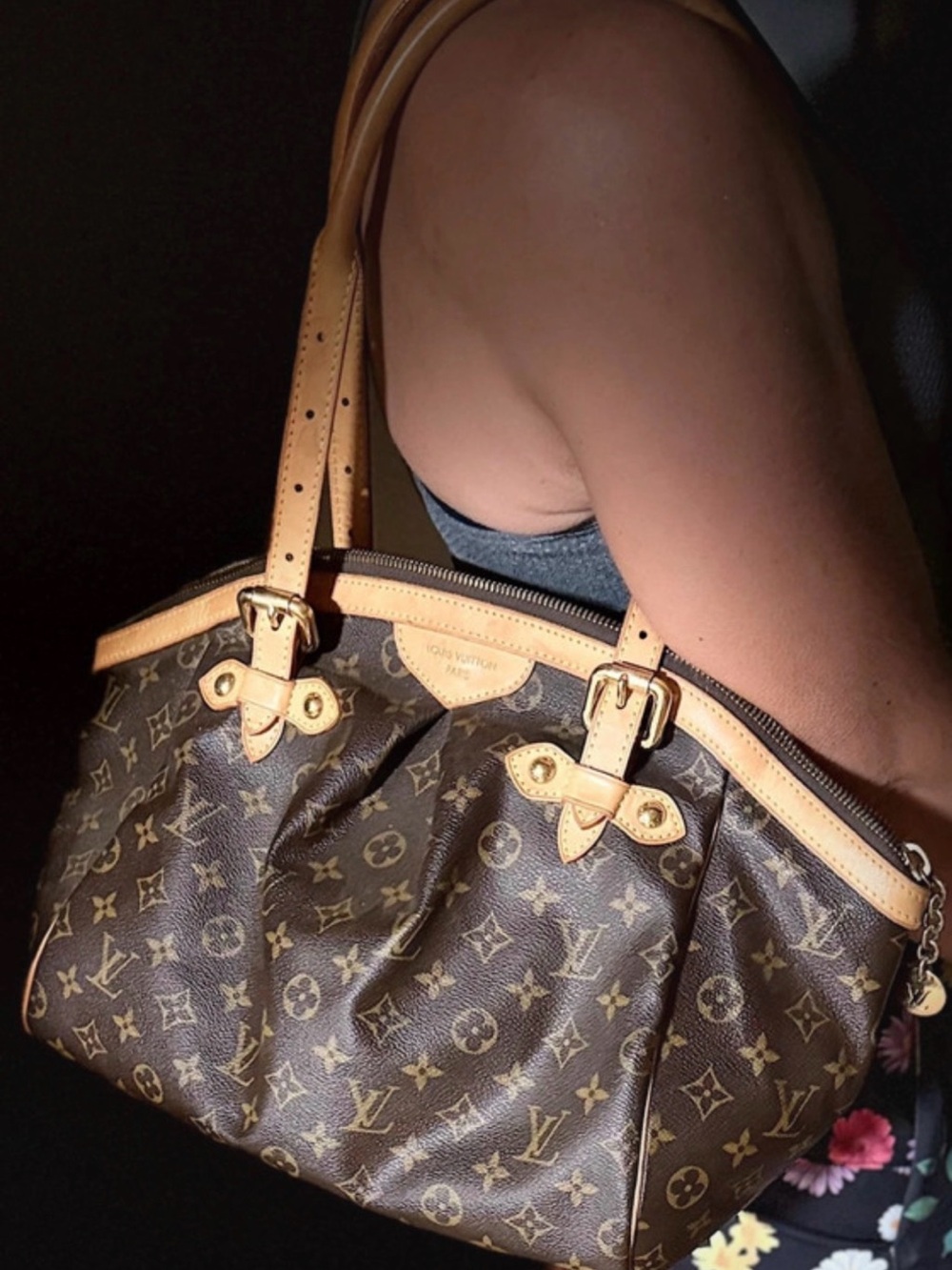 Louis Vuitton Monogram Canvas Shoulder Bag with Natural Vachetta Trim